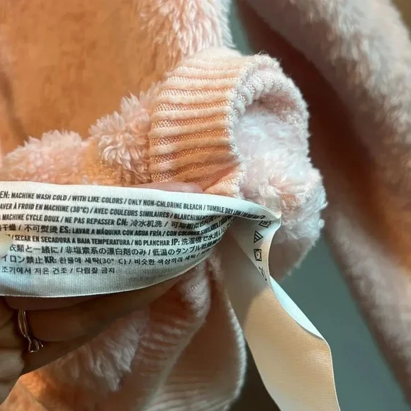 Hollister XS fuzzy pink soft zip up hoodie logo sleeve - Picture 8 of 10